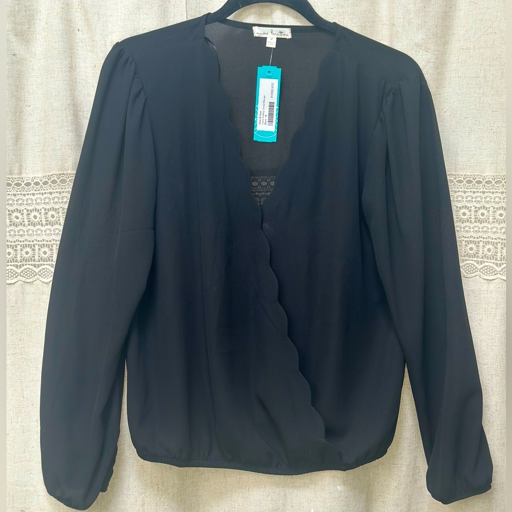 Women’s Blouse Black Size Medium